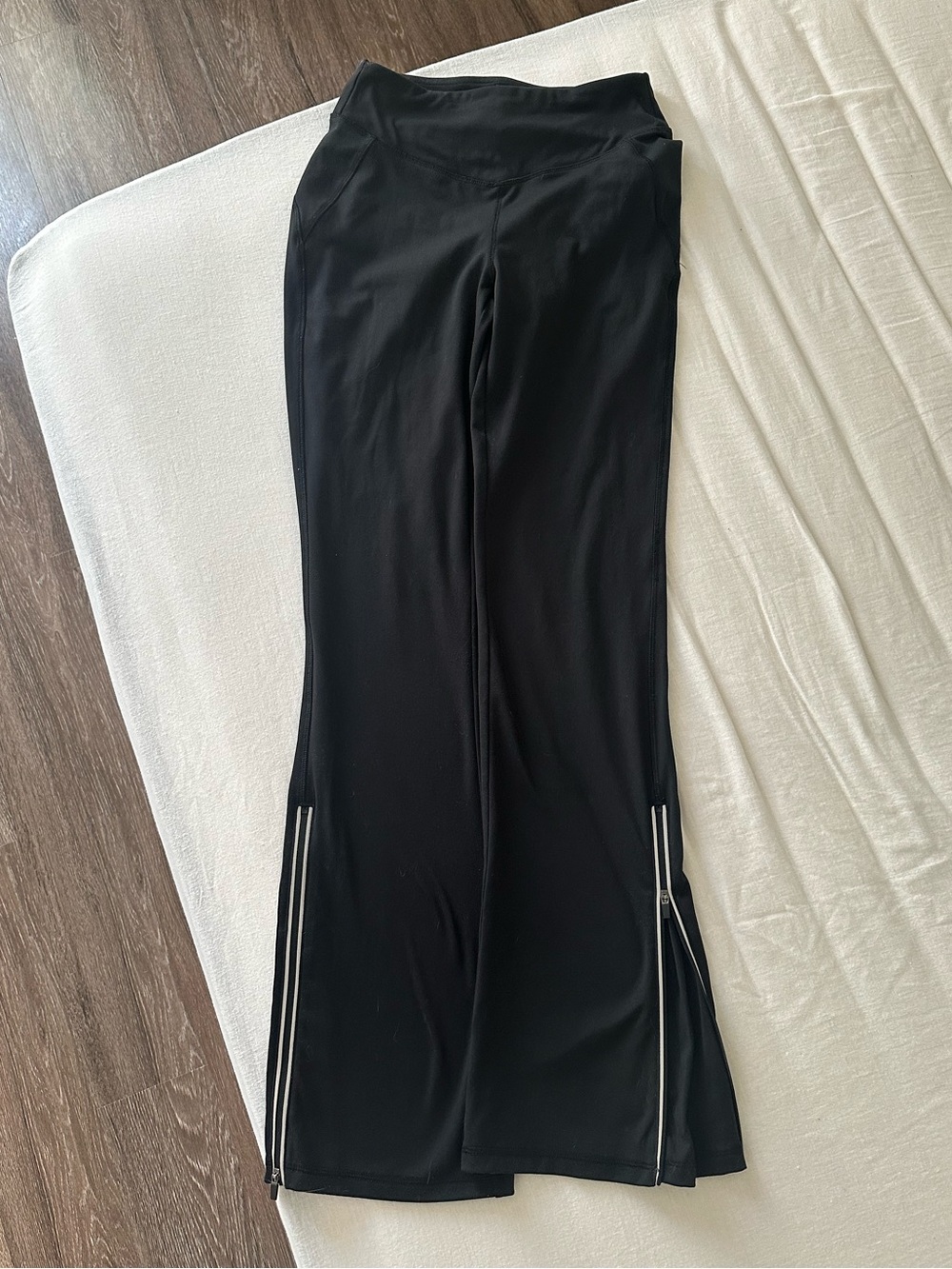 Black bootcut/flare leggings